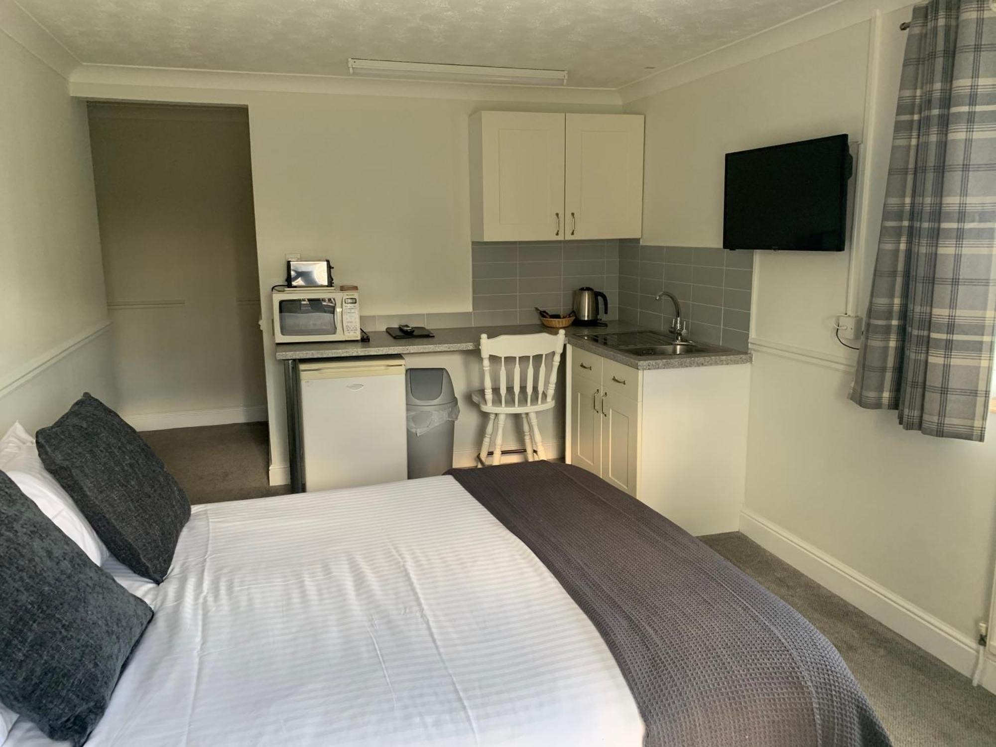 Church Farm Guest House Horsford Buitenkant foto