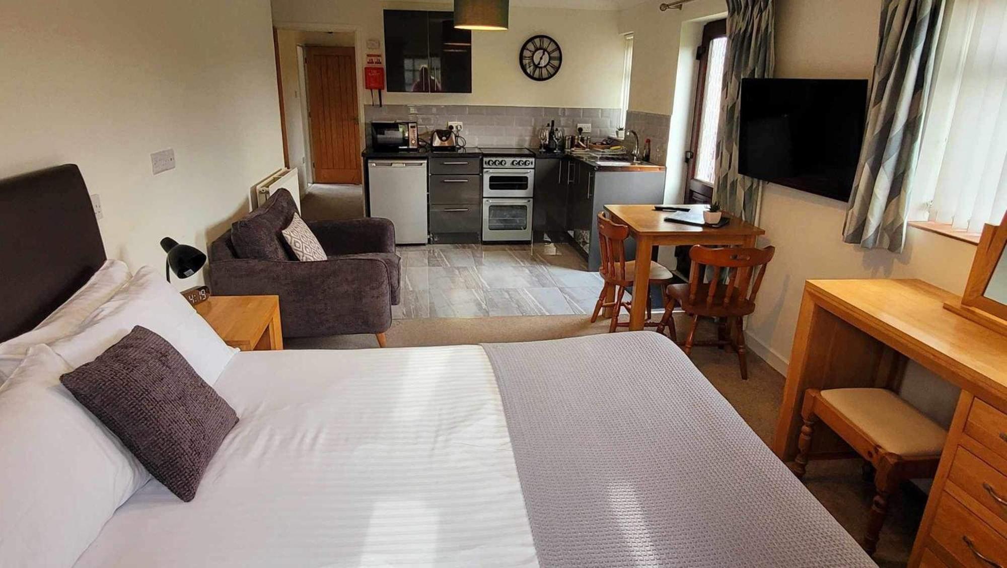 Church Farm Guest House Horsford Buitenkant foto